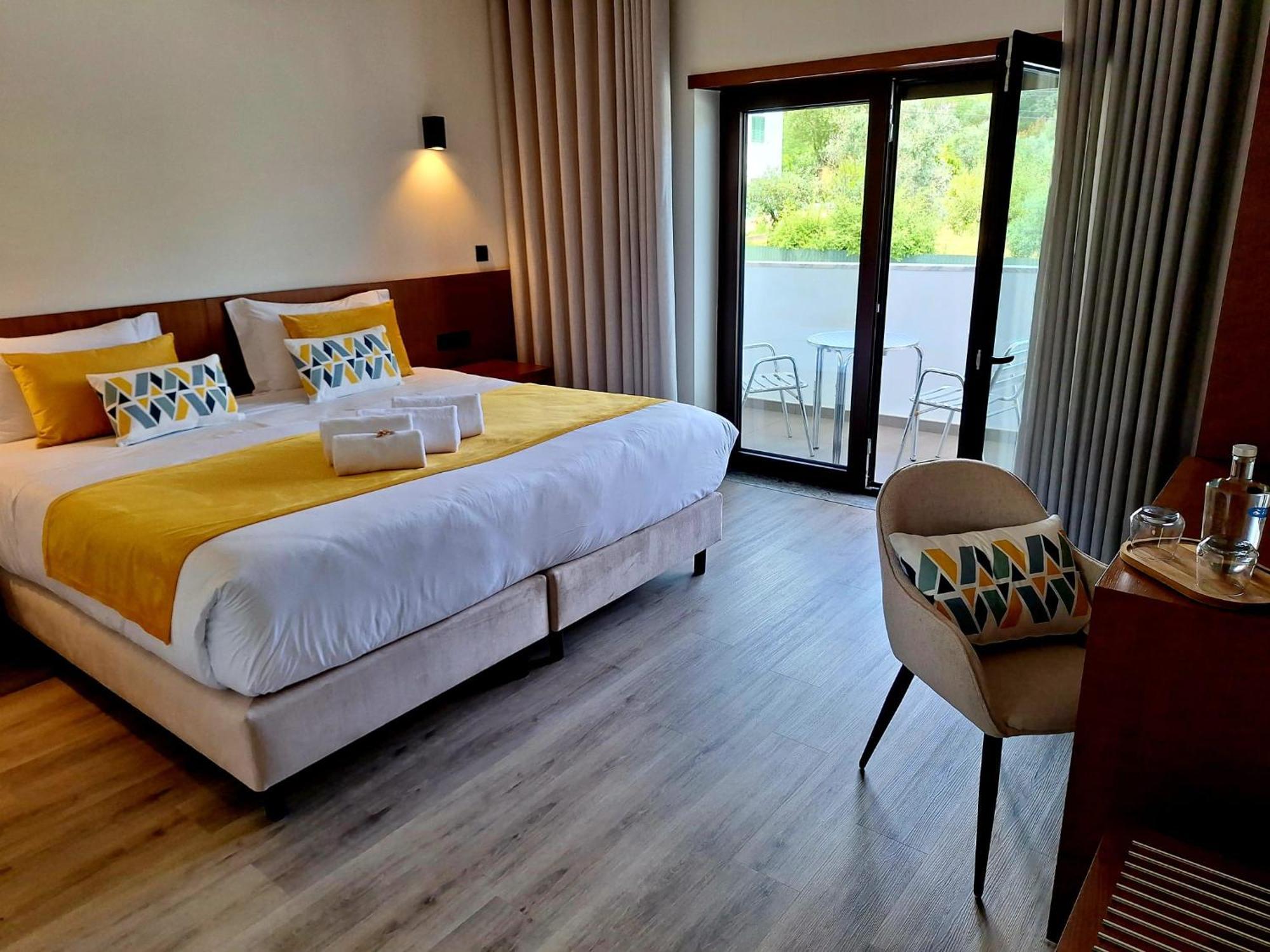 3M Hostel & Suites Alvaiázere المظهر الخارجي الصورة