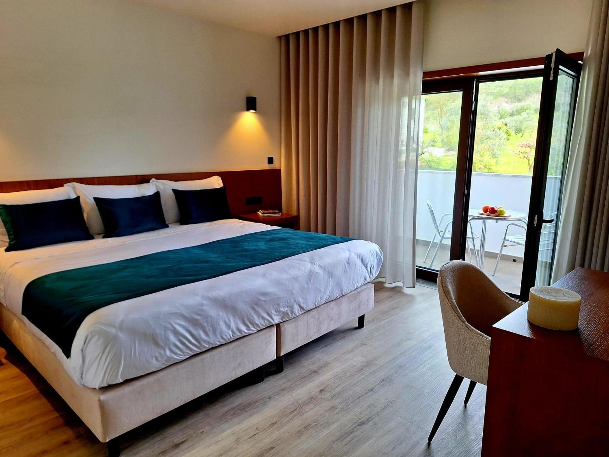 3M Hostel & Suites Alvaiázere المظهر الخارجي الصورة